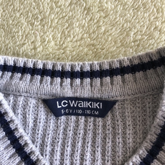 Top for boys 5-6 years - Picture 2 of 3